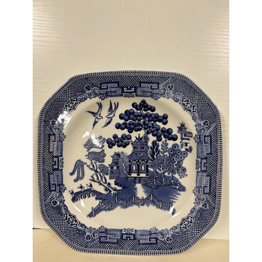 Vintage Johnson Brothers Blue Willow‎ Plate – Made in England